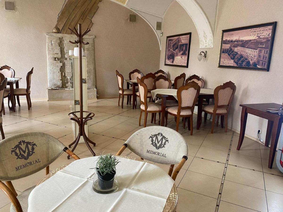 Hotel Memorial Terezin  Luaran gambar